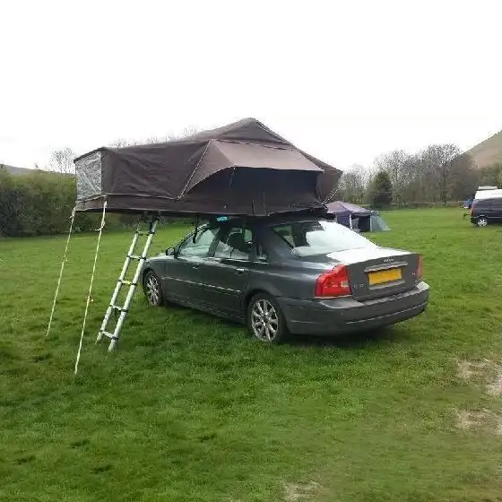 Tente de voiture pour voyager seul